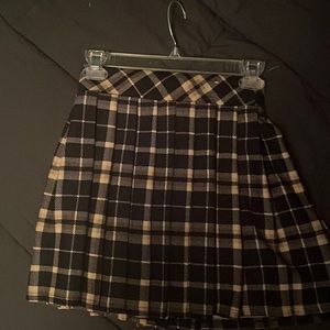 plaid skirt